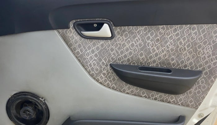 2018 Maruti Alto 800 LXI, Petrol, Manual, 39,874 km, Driver Side Door Panels Control