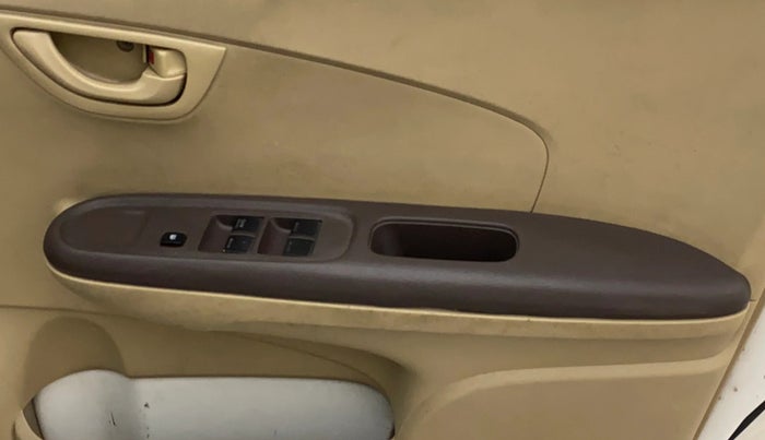 2012 Honda Brio S MT, Petrol, Manual, 55,009 km, Driver Side Door Panels Control