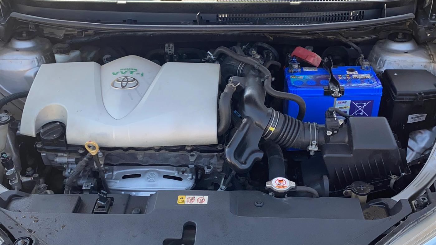 2018 Toyota YARIS VX CVT, Petrol, Automatic, 66,129 km, Engine View