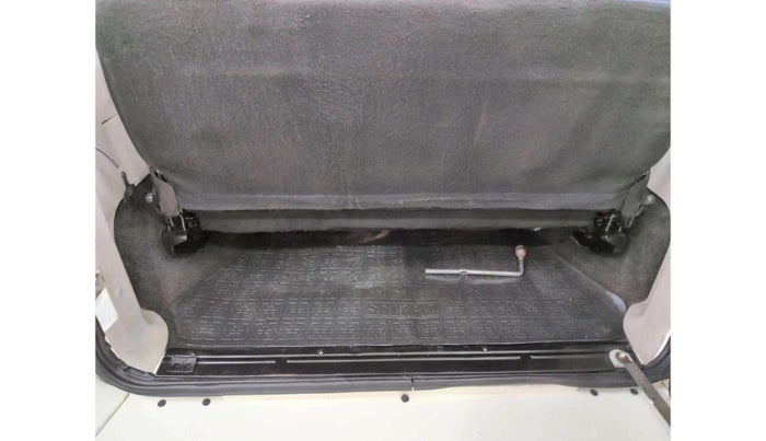 2019 Mahindra Scorpio S11 2WD, Diesel, Manual, 1,70,000 km, Boot Inside