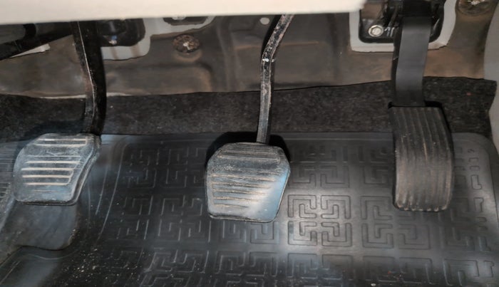 2019 Mahindra Scorpio S11 2WD, Diesel, Manual, 1,70,000 km, Pedals