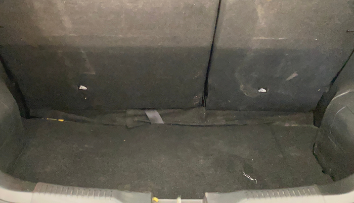 2022 Maruti IGNIS ZETA 1.2, Petrol, Manual, 33,411 km, Boot Inside