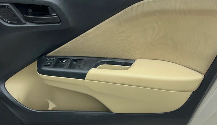 2015 Honda City 1.5L I-VTEC SV, Petrol, Manual, 53,208 km, Driver Side Door Panels Control