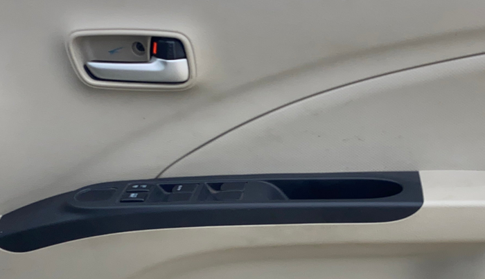 2017 Maruti Celerio VXI AMT, Petrol, Automatic, 18,416 km, Driver Side Door Panels Control