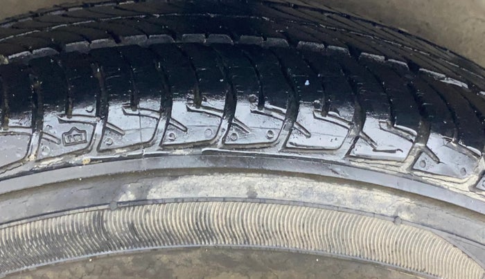 2017 Maruti Celerio VXI AMT, Petrol, Automatic, 18,416 km, Right Rear Tyre Tread