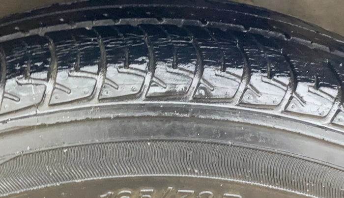 2017 Maruti Celerio VXI AMT, Petrol, Automatic, 18,416 km, Right Front Tyre Tread