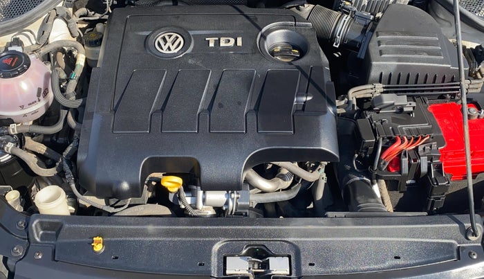 2018 Volkswagen Vento HIGHLINE PLUS 1.5 AT 16 ALLOY, Diesel, Automatic, 1,31,512 km, Engine View