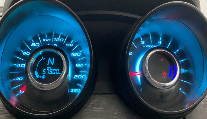 2017 Mahindra XUV500 W4, Diesel, Manual, 57,879 km, Odometer Image