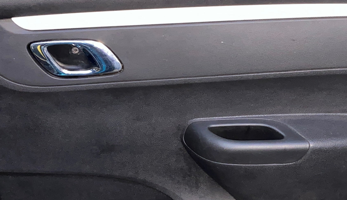 2022 Renault Kwid CLIMBER MT 1.0, Petrol, Manual, 10,533 km, Driver Side Door Panels Control