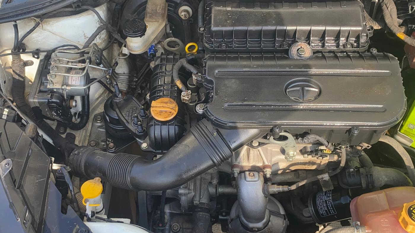2023 Tata TIGOR XZ PLUS PETROL, Petrol, Manual, 77,783 km, Engine View - Right