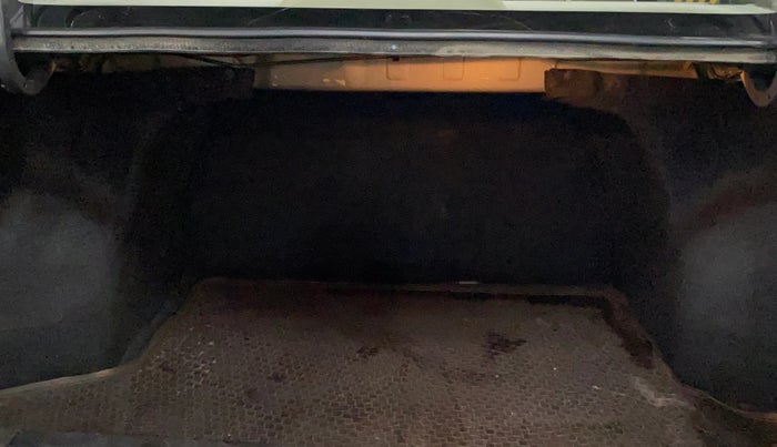 2015 Maruti Ciaz ZDI+ SHVS, Diesel, Manual, 71,836 km, Boot Inside