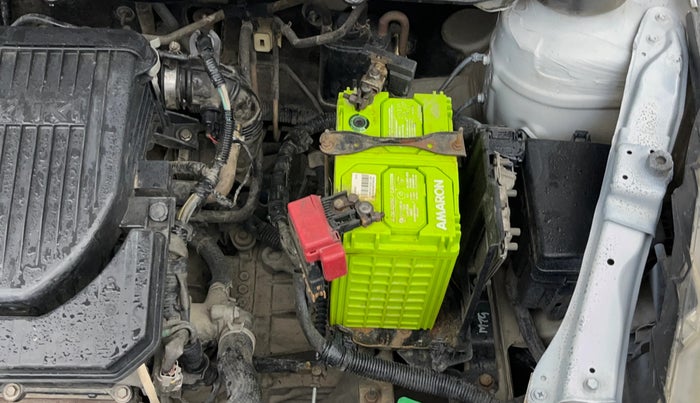 2016 Maruti Swift VXI, Petrol, Manual, 53,304 km, Engine View - Left