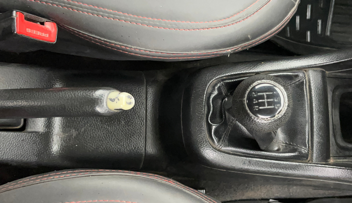 2016 Maruti Swift VXI, Petrol, Manual, 53,304 km, Gear Lever