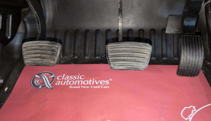 2022 Force Motors GURKHA 4x4x4, Diesel, Manual, 27,945 km, Pedals