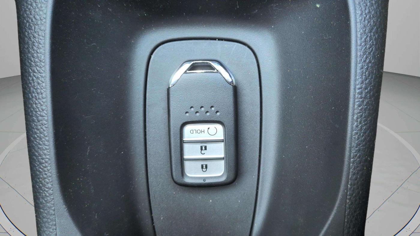 2024 Honda ELEVATE ZX CVT, Petrol, Automatic, 5,490 km, Key Close Up