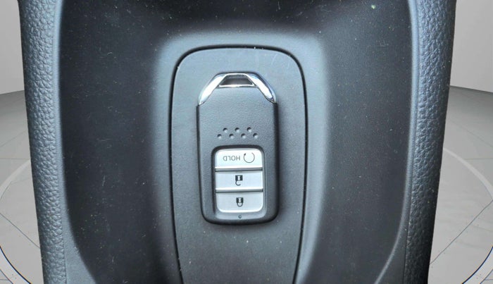 2024 Honda ELEVATE ZX CVT, Petrol, Automatic, 5,490 km, Key Close Up
