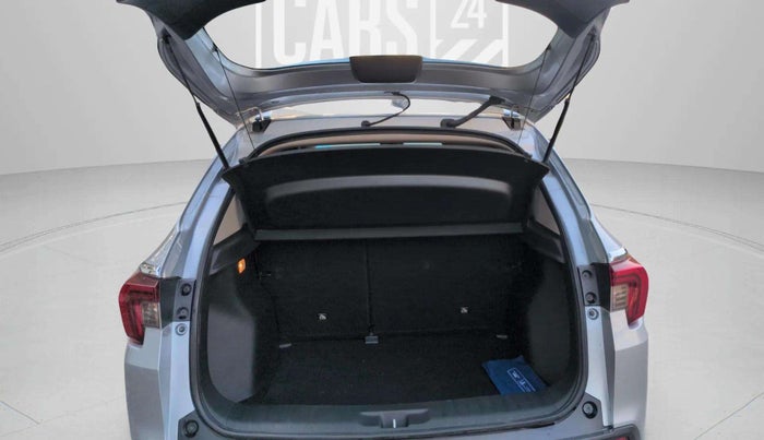 2024 Honda ELEVATE ZX CVT, Petrol, Automatic, 5,490 km, Boot Inside