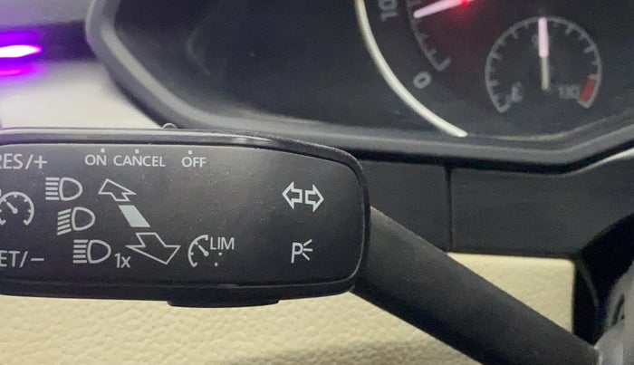 2016 Skoda Superb STYLE 1.8 TSI MT, Petrol, Manual, 48,557 km, Adaptive Cruise Control