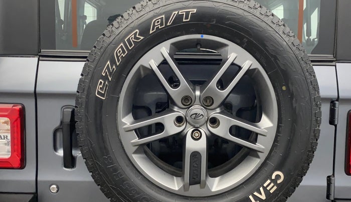 2022 Mahindra Thar LX PETROL HT 4WD AT, Petrol, Automatic, 20,628 km, Spare Tyre