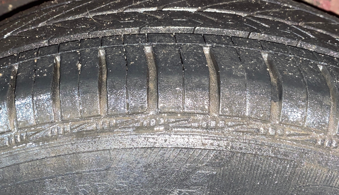 2017 Hyundai Grand i10 SPORTZ (O) 1.2 KAPPA VTVT, Petrol, Manual, 48,133 km, Left Rear Tyre Tread