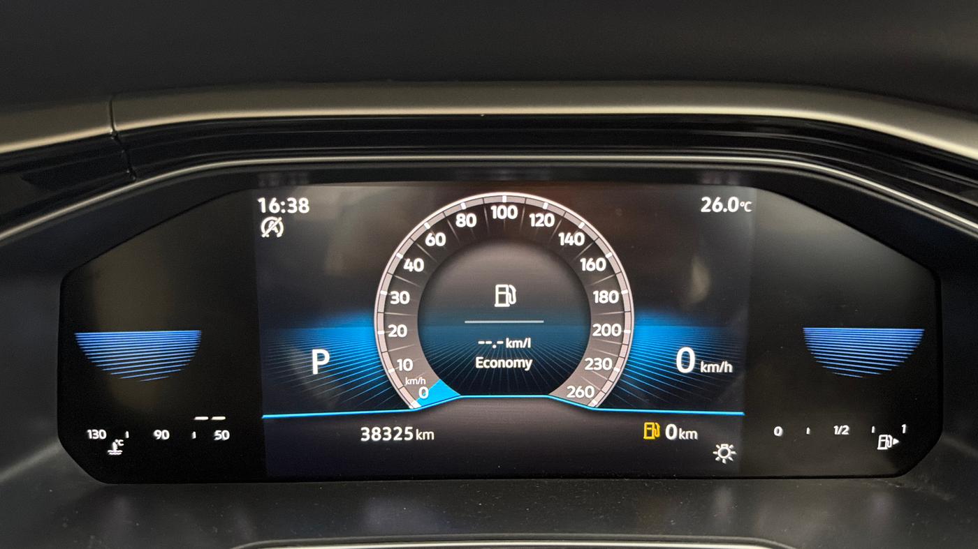2023 Volkswagen VIRTUS TOPLINE TSI 1.0 AT, Petrol, Automatic, 38,311 km, Odometer Image