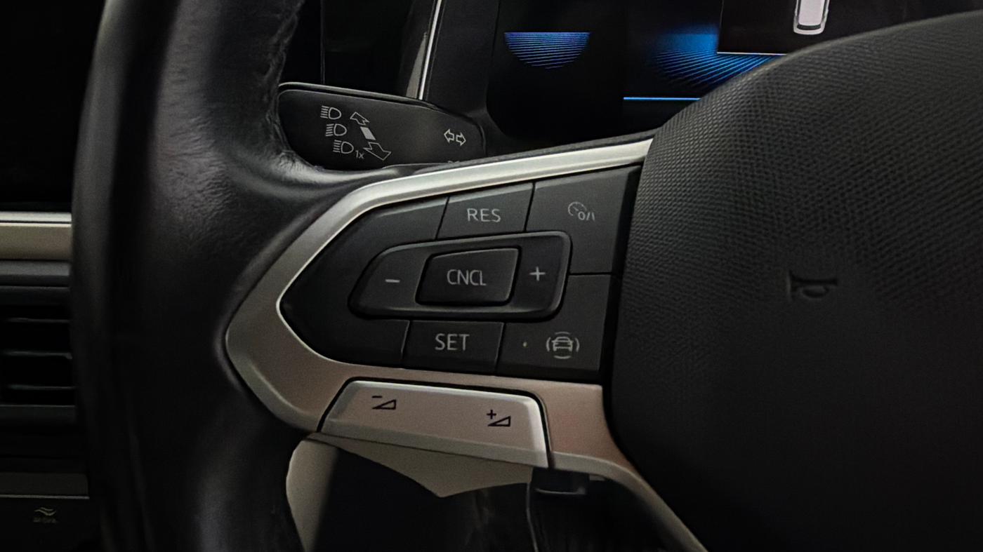 2023 Volkswagen VIRTUS TOPLINE TSI 1.0 AT, Petrol, Automatic, 38,311 km, Adaptive Cruise Control