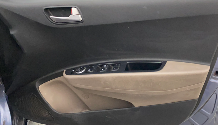 2016 Hyundai Grand i10 ASTA AT 1.2 KAPPA VTVT, Petrol, Automatic, 86,550 km, Driver Side Door Panels Control