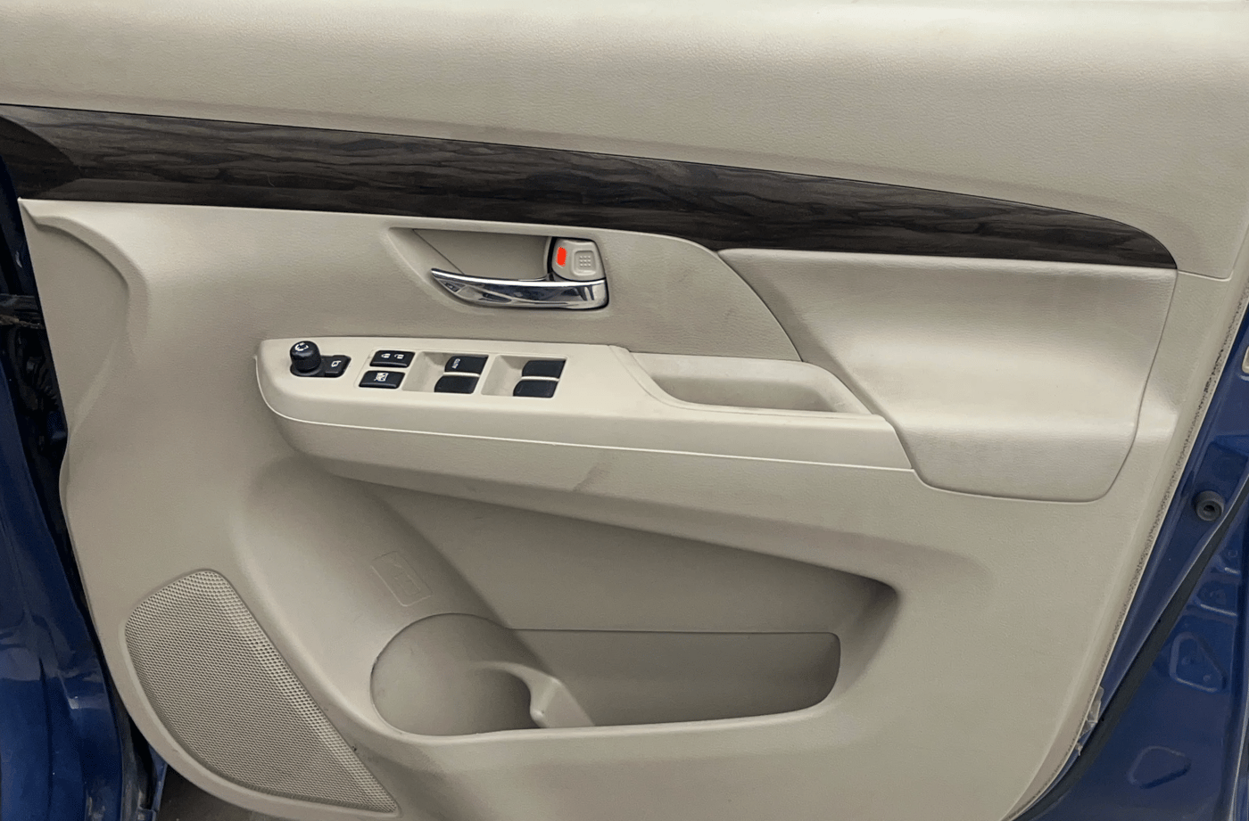 2019 Maruti Ertiga ZXI AT SHVS, Petrol, Automatic, 37,019 km, Driver Side Door Panels Control