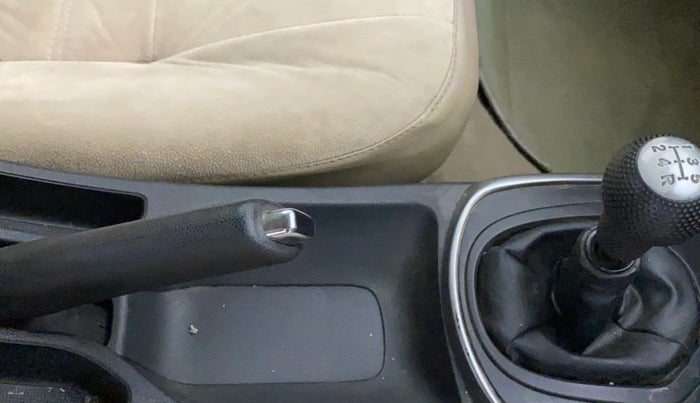 2015 Honda City 1.5L I-VTEC SV, Petrol, Manual, 59,165 km, Gear Lever