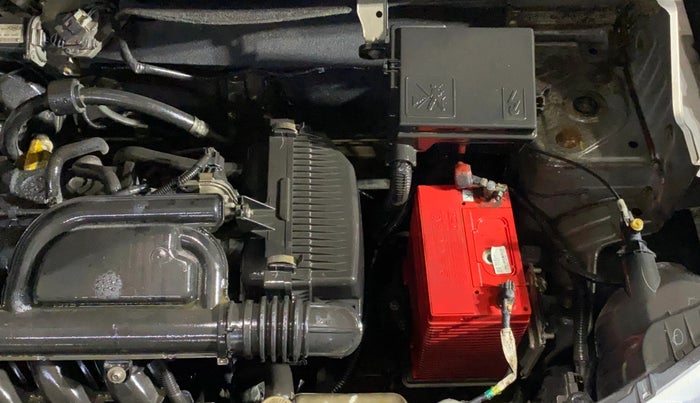 2017 Renault Kwid RXT 1.0, Petrol, Manual, 28,650 km, Engine View - Left