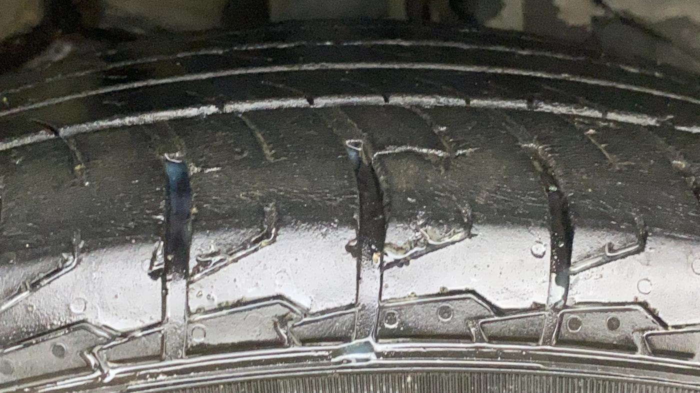 2020 MG HECTOR SUPER 1.5 PETROL, Petrol, Manual, 55,775 km, Right Front Tyre Tread