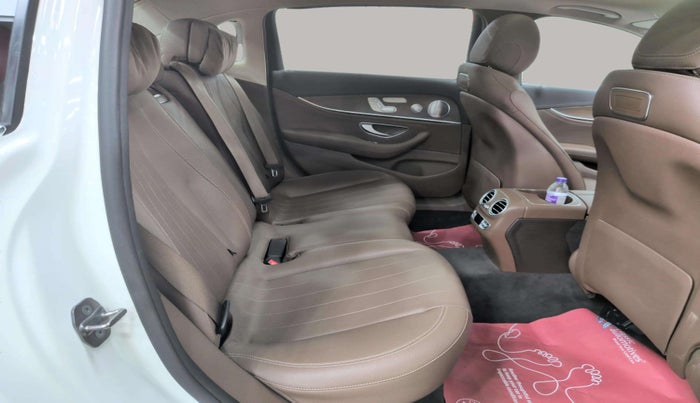 2020 Mercedes Benz E Class E 220 D, Diesel, Automatic, 34,805 km, Right Side Rear Door Cabin