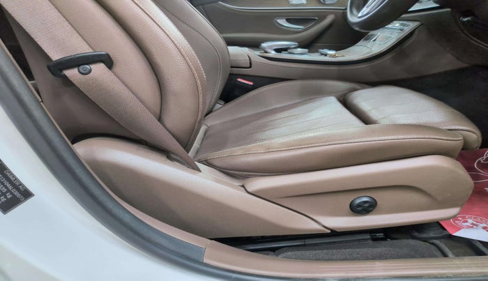 2020 Mercedes Benz E Class E 220 D, Diesel, Automatic, 34,805 km, Driver Side Adjustment Panel