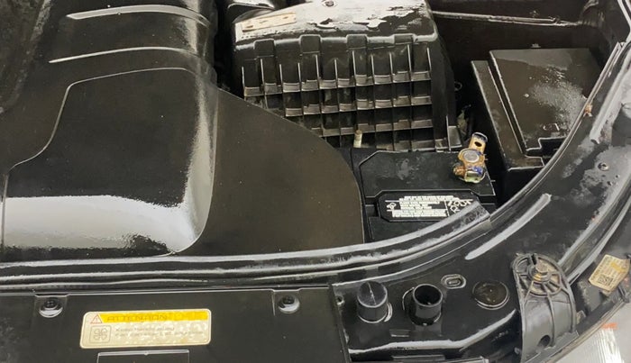 2019 Mahindra XUV500 W7, Diesel, Manual, 82,775 km, Engine View - Left