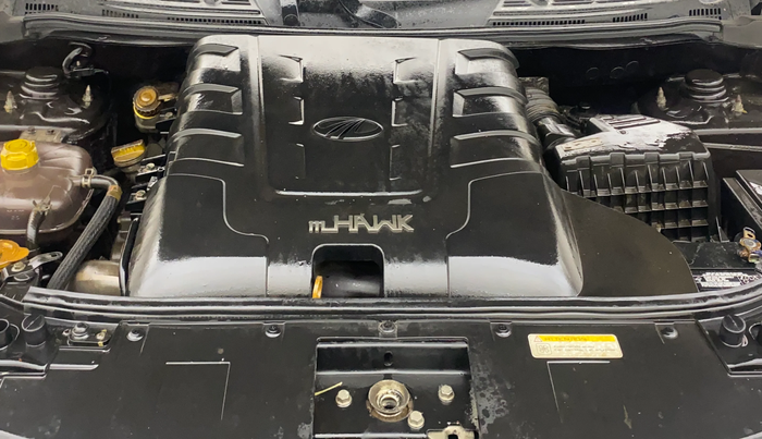2019 Mahindra XUV500 W7, Diesel, Manual, 82,775 km, Engine View