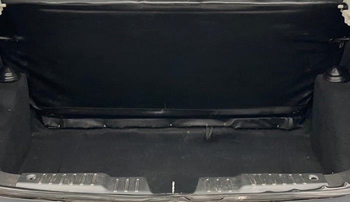 2021 Tata ALTROZ XZ PETROL, Petrol, Manual, 66,054 km, Boot Inside