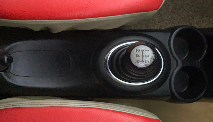 2017 Honda Brio S MT, Petrol, Manual, 86,036 km, Gear Lever