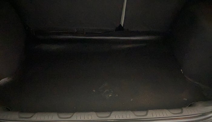 2016 Ford Ecosport TREND+ 1.0L ECOBOOST, Petrol, Manual, 1,49,073 km, Boot Inside