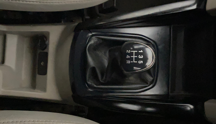 2016 Ford Ecosport TREND+ 1.0L ECOBOOST, Petrol, Manual, 1,49,073 km, Gear Lever