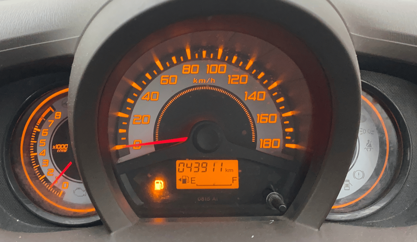 2013 Honda Brio S MT, Petrol, Manual, 43,892 km, Odometer Image