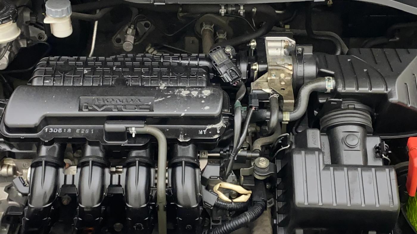 2013 Honda Brio S MT, Petrol, Manual, 43,892 km, Engine View
