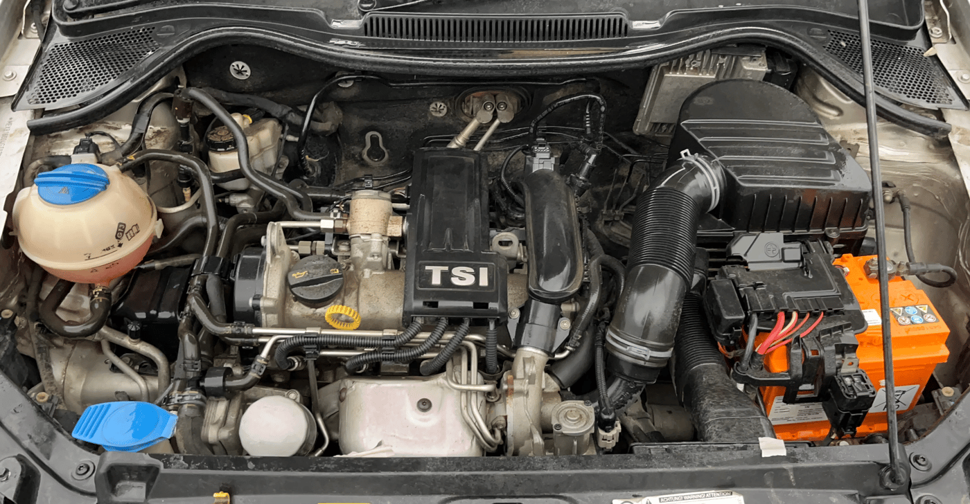 2016 Volkswagen Vento HIGHLINE PETROL AT, Petrol, Automatic, 83,034 km, Engine View