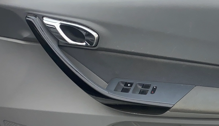 2021 Tata TIGOR XZ PLUS PETROL, Petrol, Manual, 39,614 km, Driver Side Door Panels Control