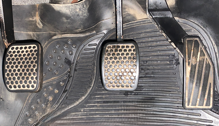 2018 Maruti Alto 800 LXI, Petrol, Manual, 23,787 km, Pedals