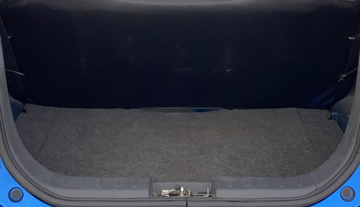 2018 Maruti Alto 800 LXI, Petrol, Manual, 23,787 km, Boot Inside