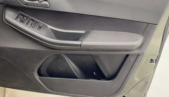 2022 Tata TIAGO NRG XZ AMT, Petrol, Automatic, 39,806 km, Driver Side Door Panels Control