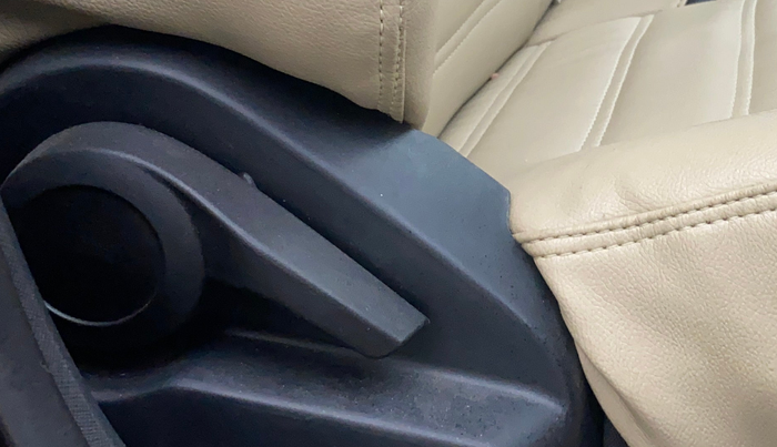 2021 Tata ALTROZ XE PETROL, Petrol, Manual, 30,527 km, Driver Side Adjustment Panel