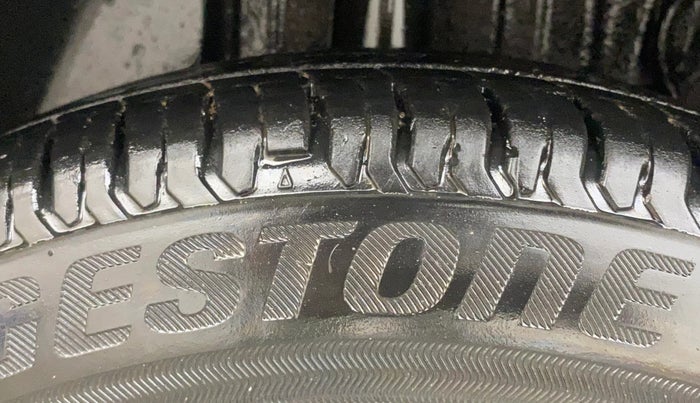 2021 Tata ALTROZ XE PETROL, Petrol, Manual, 30,527 km, Right Rear Tyre Tread