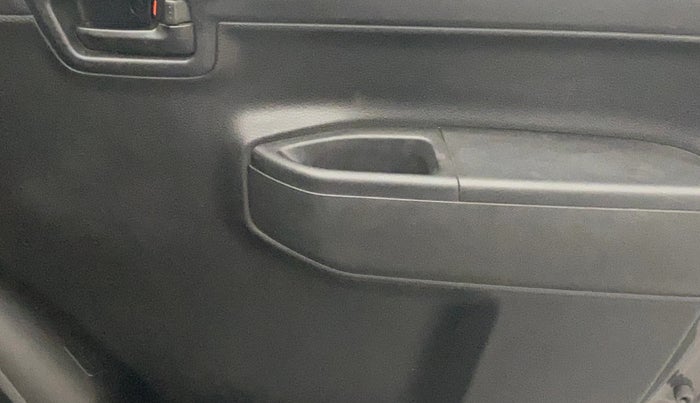 2020 Maruti S PRESSO VXI, Petrol, Manual, 10,711 km, Driver Side Door Panels Control