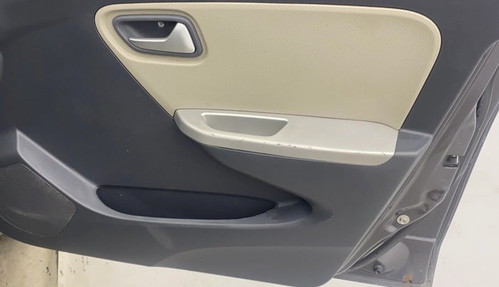 2016 Maruti Alto K10 VXI AMT, Petrol, Automatic, 35,561 km, Driver Side Door Panels Control